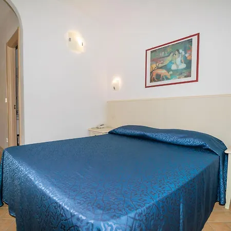 Aparthotel Lido Azzurro Rta 3*