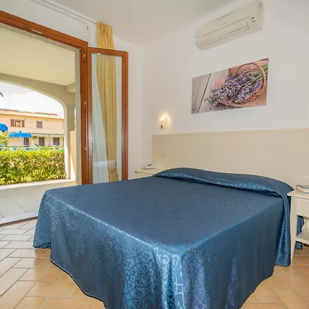 Lido Azzurro Rta Aparthotel 3*