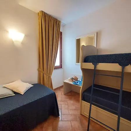 Hotel apartamentowy Lido Azzurro Rta 3*