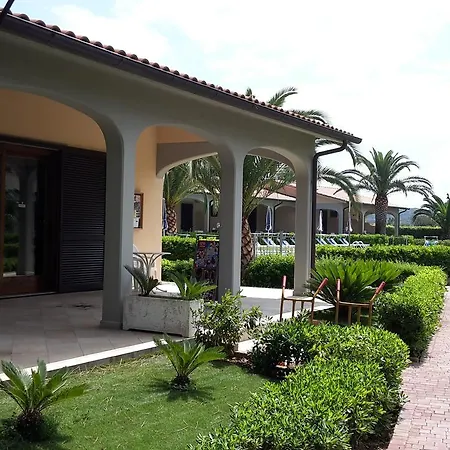 Lido Azzurro Rta Hotel apartamentowy 3*
