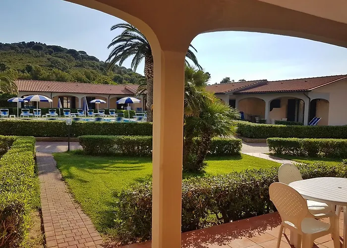 Lido Azzurro Rta 卡波利韦里